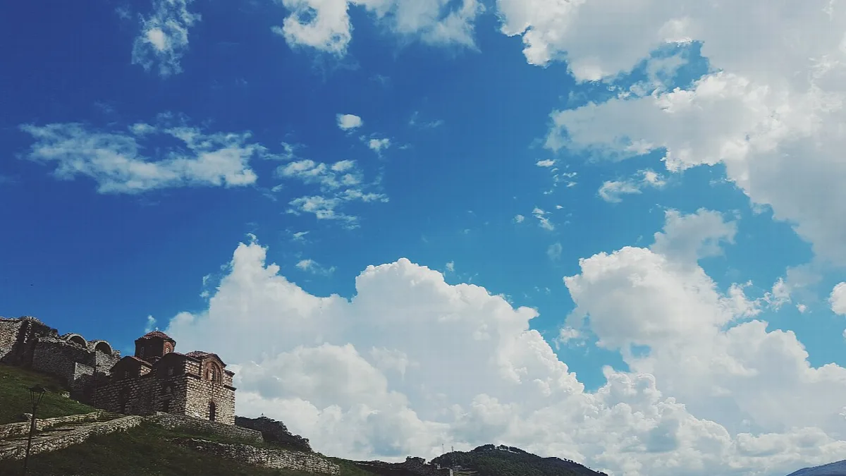 Kalaja e Shën Triadhës, Lunxhëri